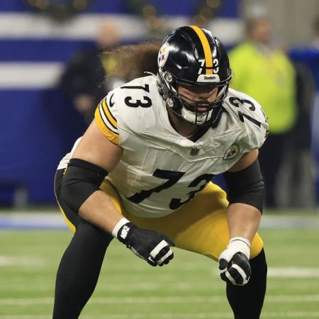 Pittsburgh Steelers guard Isaac Seumalo downgraded to OUT vs Colts