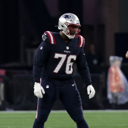 Steelers signing OT Calvin Anderson in light of injury to Troy Fautanu