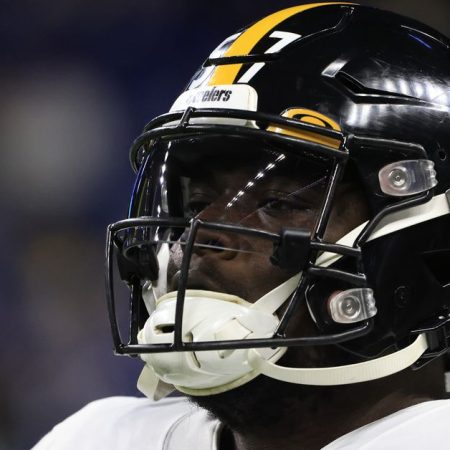 Steelers roster news: Pittsburgh places Montravius Adams on IR, makes moves ahead of Giants matchup