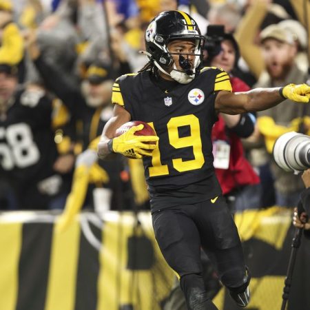 Steelers vs. Commanders preview: Key matchups to watch in Week 10