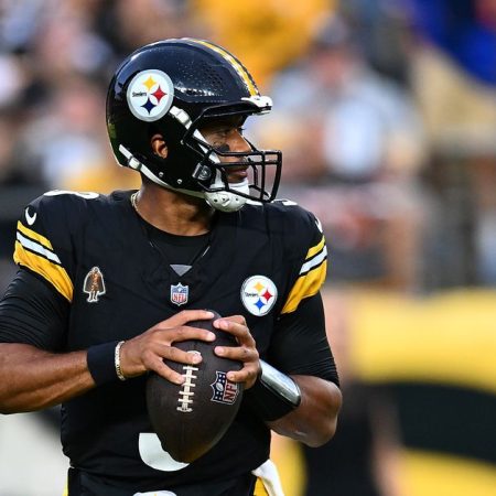 Steelers playoff scenarios: Pittsburgh gets good, bad news following Broncos Week 17 loss