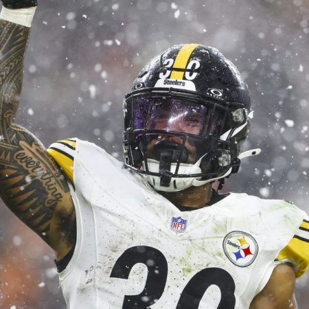 Steelers-Bengals player props: Predictions,best bets for Week 13 including Russell Wilson, Jaylen Warren, Chase Brown