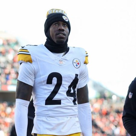 Steelers news: Team fears Joey Porter Jr. is dealing with PCL injury, per report