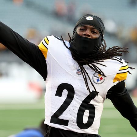 Steelers inactives: Game status for George Pickens, Larry Ogunjobi, Donte Jackson, others for Week 16 vs. Ravens