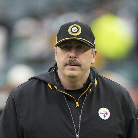 Steelers OC Arthur Smith not worried about struggles in run game