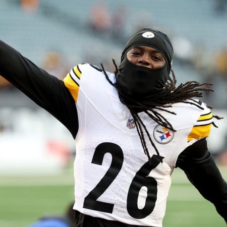 Steelers injury report: CB Donte Jackson pops back up as ‘limited’ either a back injury