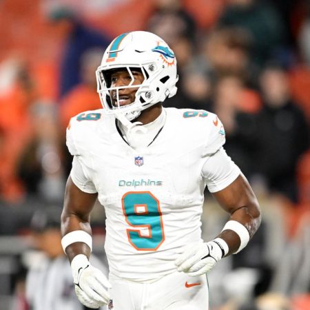 Pittsburgh Steelers in trade talks with Dolphins for Pro Bowl pass-catcher