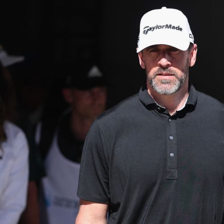 Pittsburgh Steelers QB Aaron Rodgers attends Cam Heyward’s charity golf event