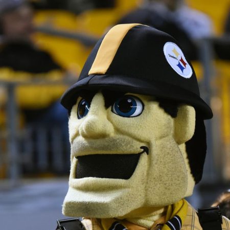 2026 NFL Draft: The Steelers QB Dating Game, Vol. 1 — Mr. Fantastic, the Natural and the Lonestar Kid