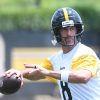 NFL coach gives explicit high praise to Pittsburgh Steelers QB Aaron Rodgers