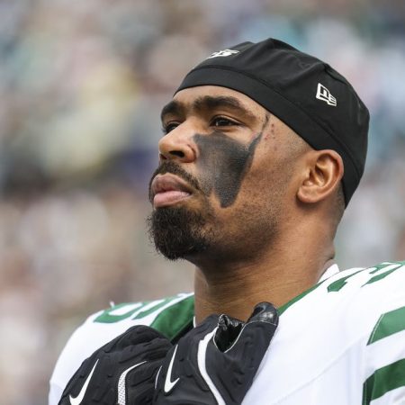 Steelers roster news: Pittsburgh adds veteran S ahead of training camp Day 2