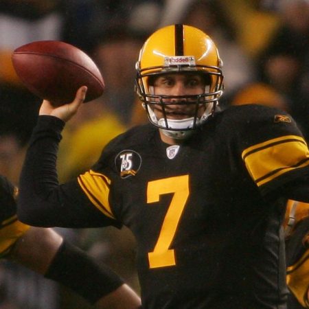 Pittsburgh Steelers reveal gold helmet in new 2025 uniforms