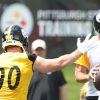 Pittsburgh Steelers EDGE T.J. Watt says it’s ‘frustrating’ going against Aaron Rodgers in practice
